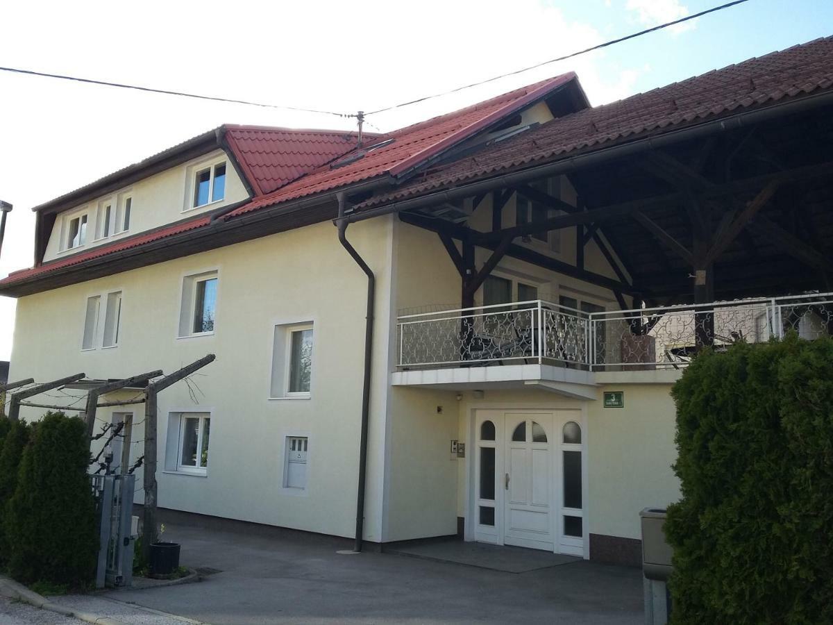 Vila Bbq Любляна Экстерьер фото